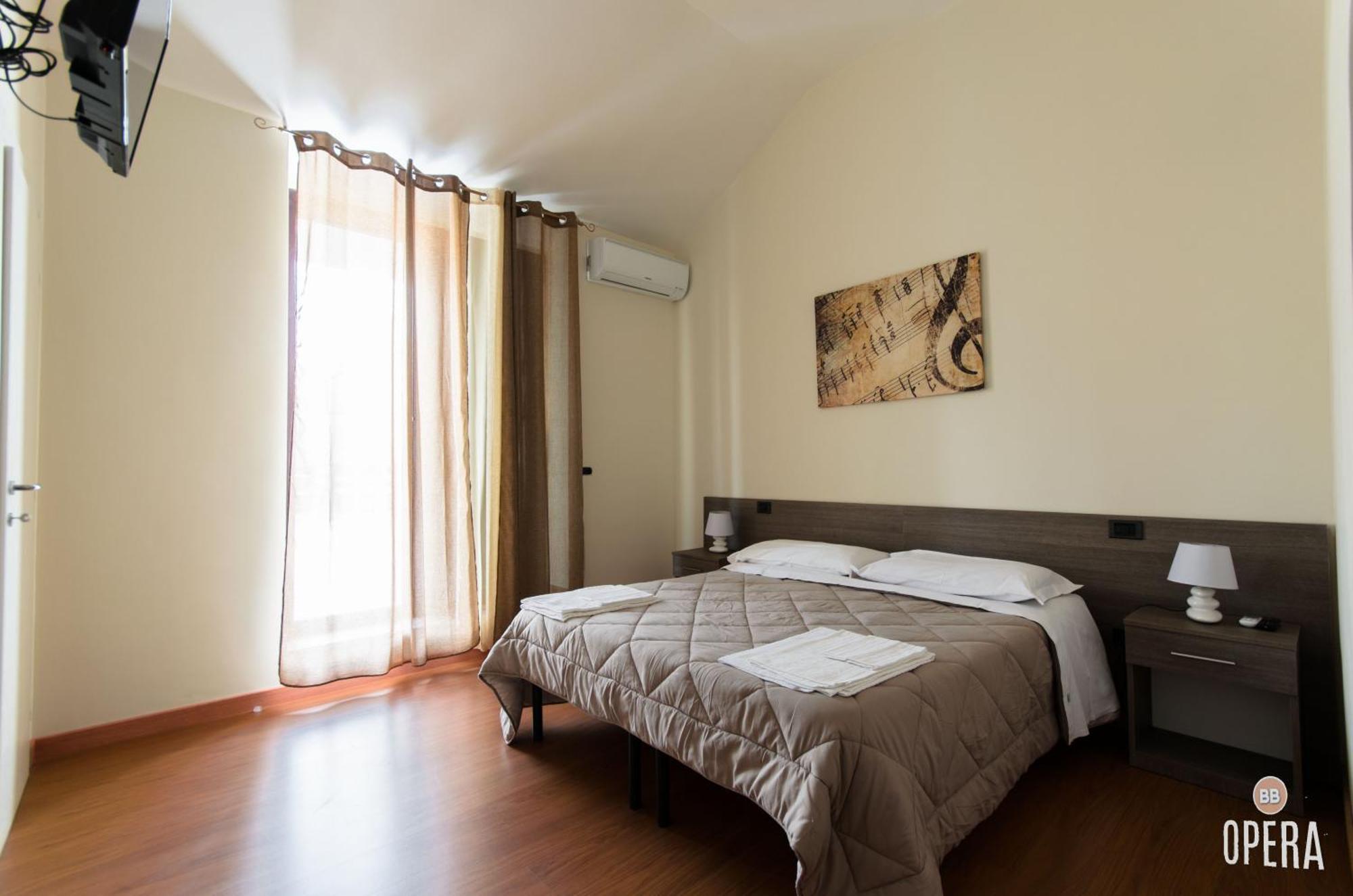 Opera B&B Foggia Exterior foto